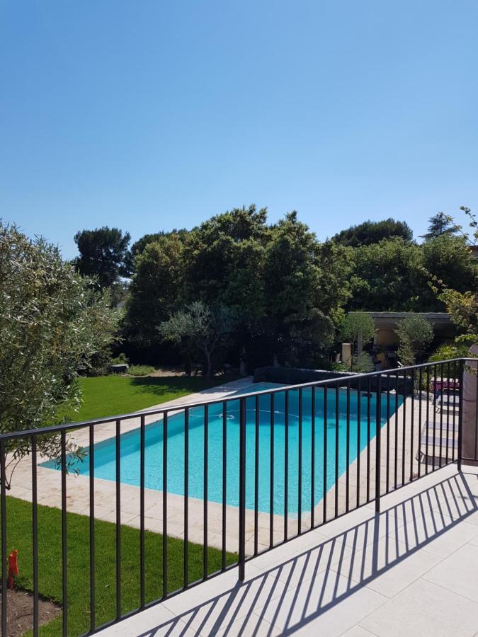 Azurea Bed and Breakfast Valbonne Buitenkant foto